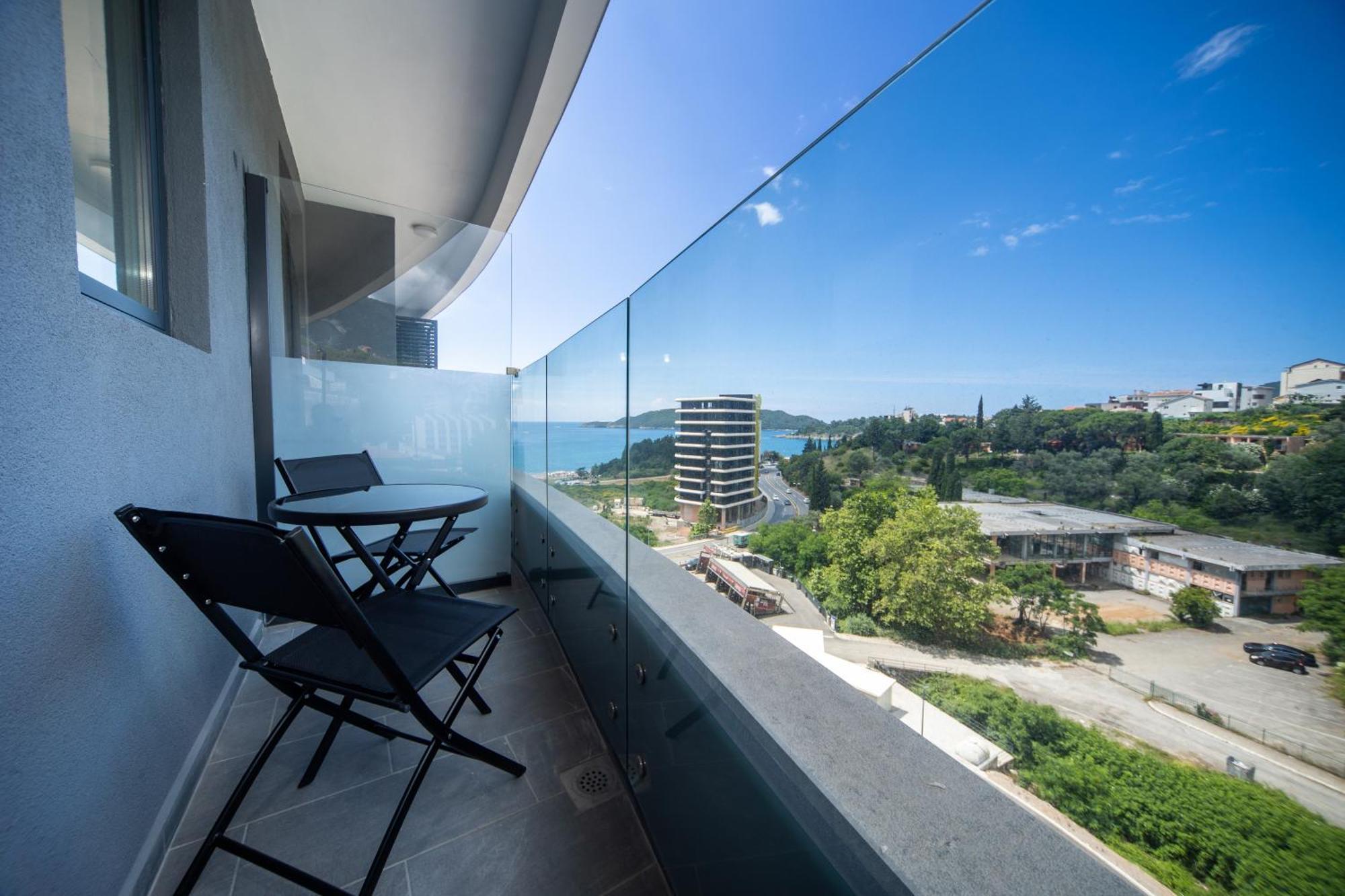 La Barca Apartments Bečići Zewnętrze zdjęcie